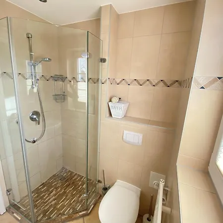 Neu ! Haus Rosenberg Neu! بيت للعطل