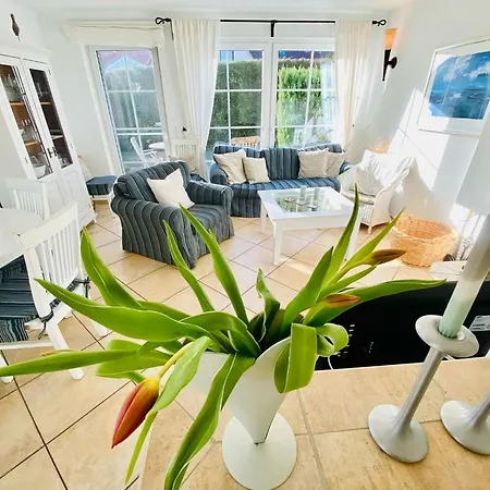 Holiday home Neu ! Haus Rosenberg Neu! Zingst