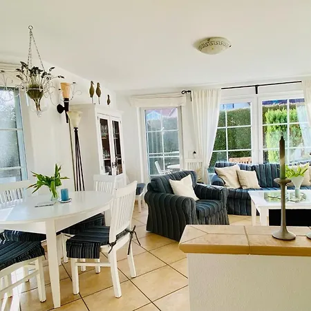 Holiday home Neu ! Haus Rosenberg Neu! Zingst