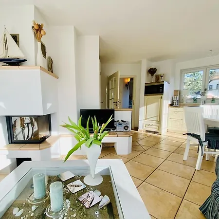 Neu ! Haus Rosenberg Neu! * Zingst