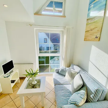 Neu ! Haus Rosenberg Neu! * Zingst